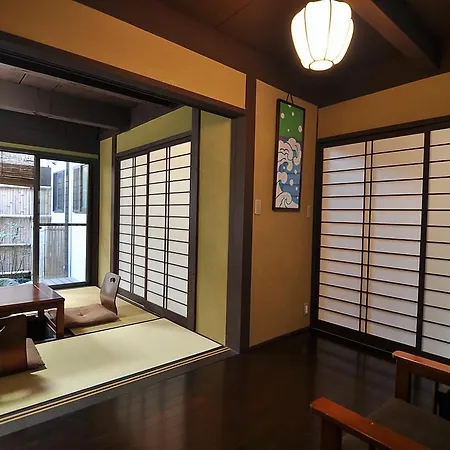Maeniiya Machiya Inn เกียวโต ภายนอก รูปภาพ